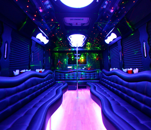 toronto party bus